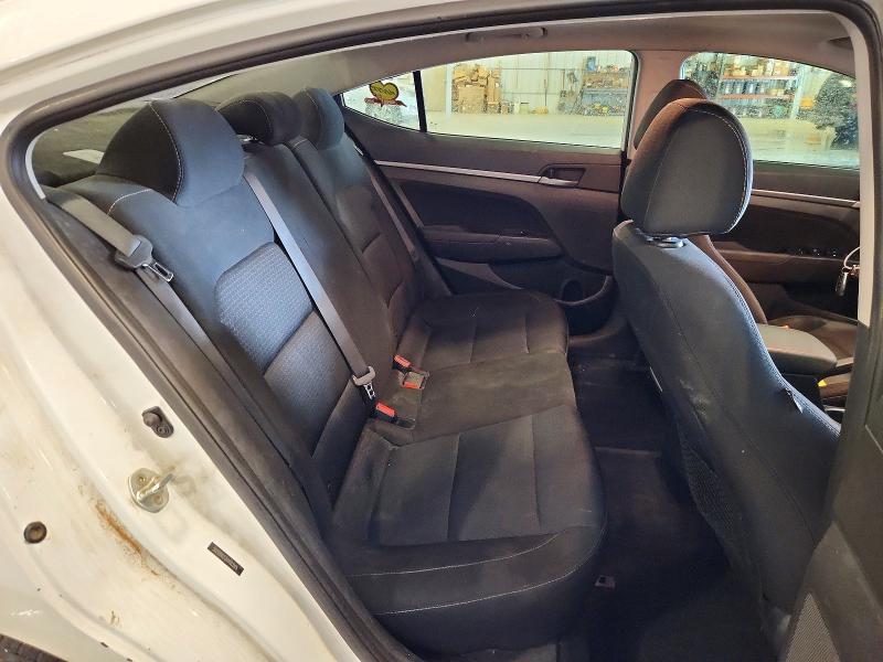 Photo 10 from auction – 2017 HYUNDAI ELANTRA with VIN 5NPD84LF2HH183515