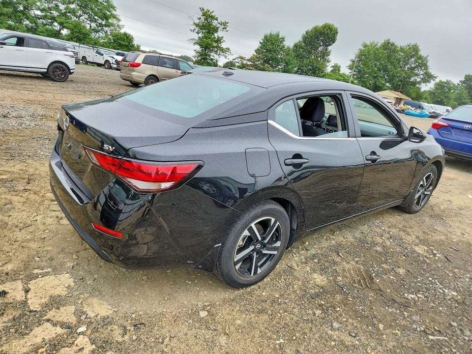 Photo 3 from auction – 2024 NISSAN SENTRA with VIN 3N1AB8CV2RY327543