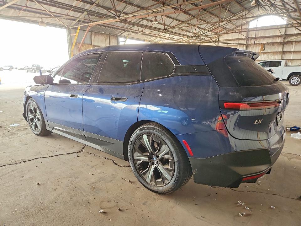 Photo 2 from auction – 2022 BMW IX with VIN WB523CF03NCK54750