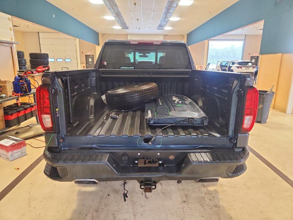 Photo 6 from auction – 2021 GMC SIERRA with VIN 3GTU9CED2MG152738