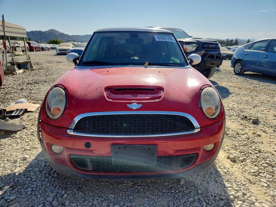 Zdjęcie 5 z aukcji – 2011 MINI COOPER z VIN WMWSV3C56BTY10900