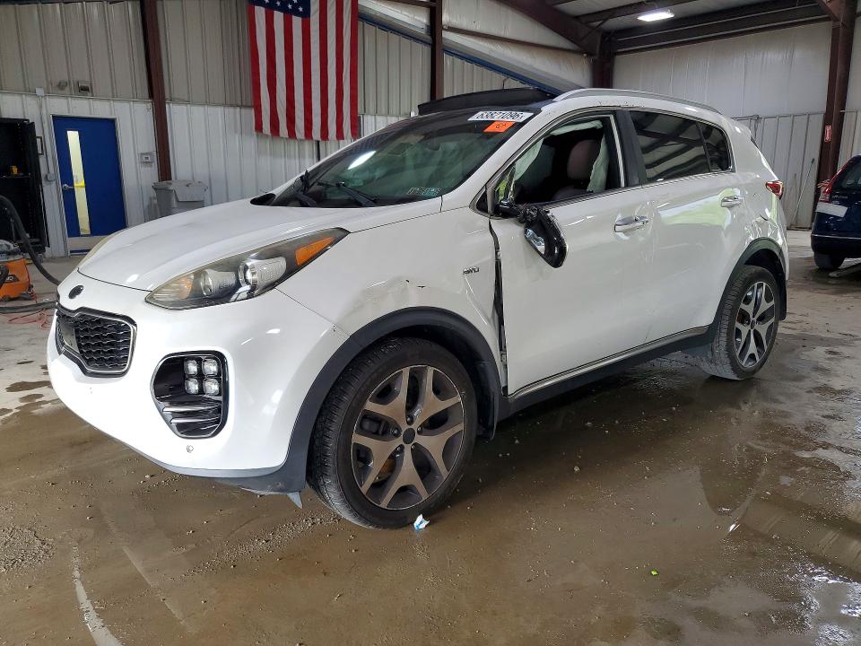 KIA SPORTAGE 2017 with VIN KNDPRCA67H7095037 - Photo from auction