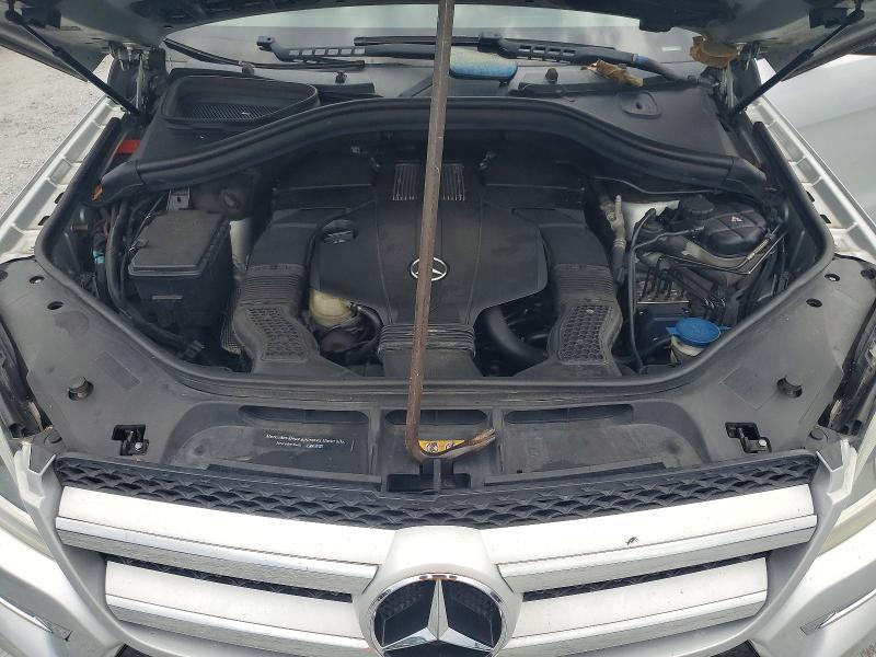 Photo 12 from auction – 2016 MERCEDES-BENZ GL with VIN 4JGDF6EE6GA694295