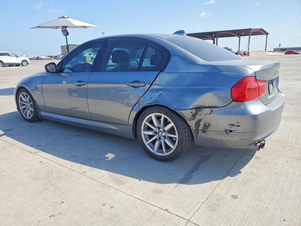 Photo 2 from auction – 2010 BMW 328 with VIN WBAPH7G51ANM52753
