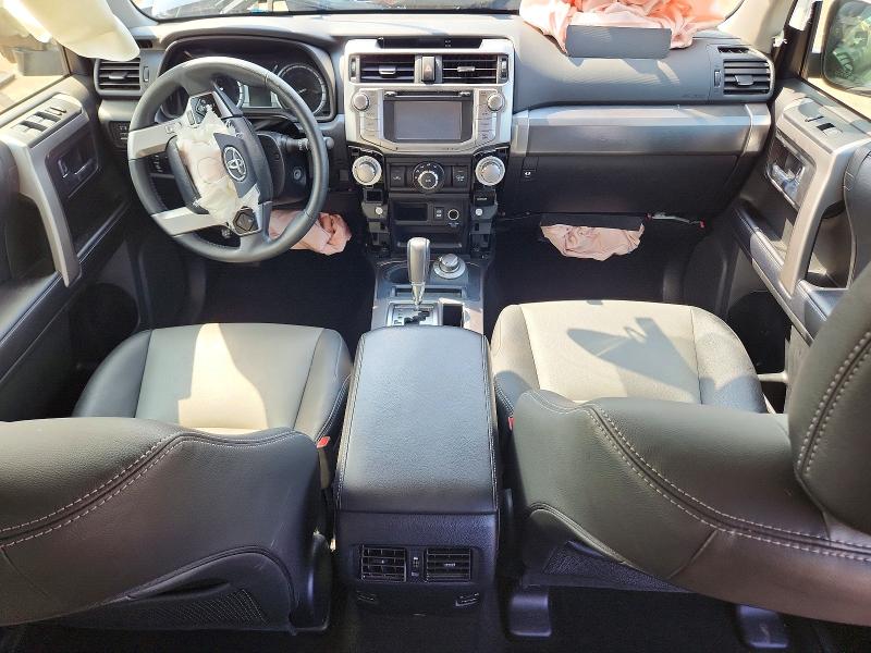 Photo 8 from auction – 2019 TOYOTA 4RUNNER with VIN JTEBU5JR0K5673282