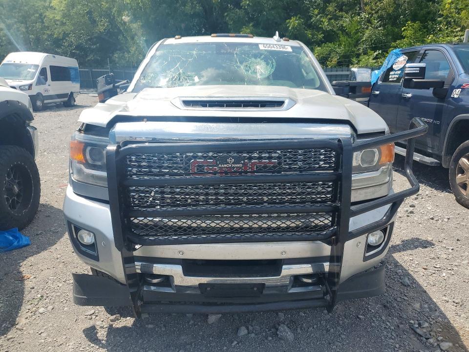 Photo 5 from auction – 2018 GMC SIERRA with VIN 1GT42YEY7JF150842