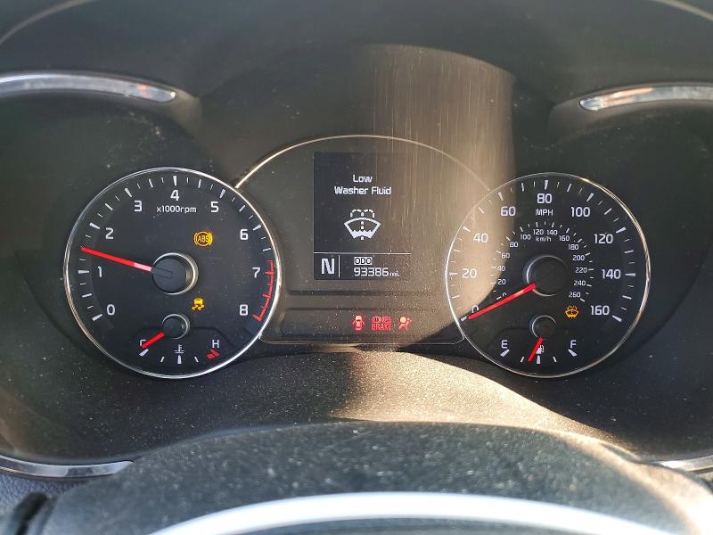 Photo 9 from auction – 2016 KIA FORTE with VIN KNAFX5A89G5627300