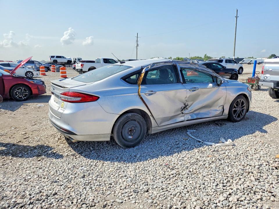 Photo 3 from auction – 2018 FORD FUSION with VIN 3FA6P0HD9JR230933
