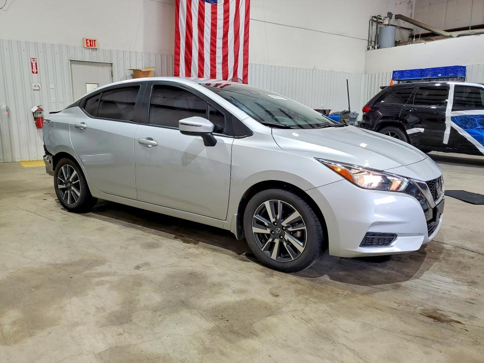 Photo 4 from auction – 2021 NISSAN VERSA with VIN 3N1CN8EV5ML923006