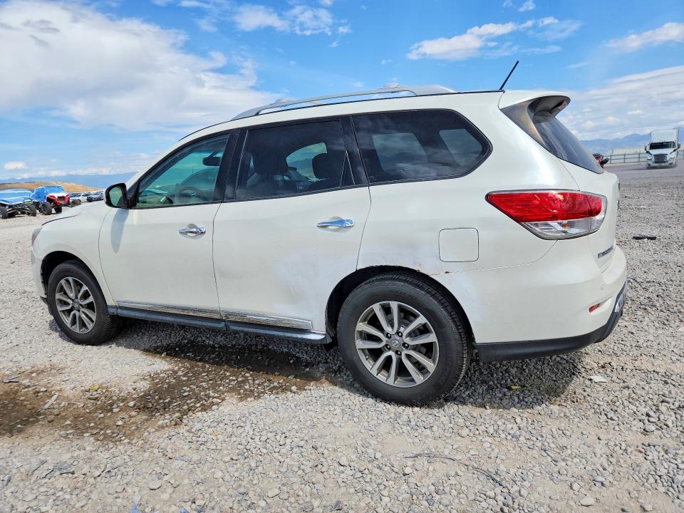 Photo 2 from auction – 2014 NISSAN PATHFINDER with VIN 5N1AR2MM2EC612110