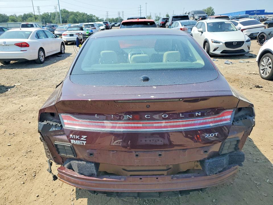 Photo 6 from auction – 2017 LINCOLN MKZ with VIN 3LN6L5C94HR615053