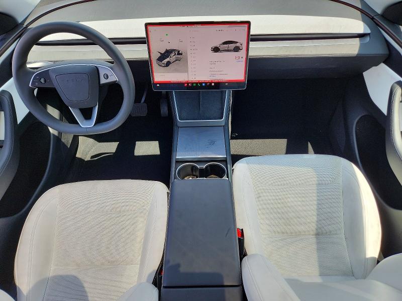 Photo 8 from auction – 2026 TESLA MODEL Y with VIN 7SAYGDED1TF559017