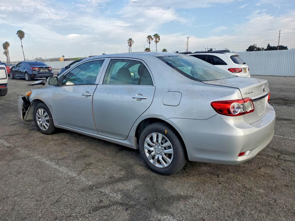 Photo 2 from auction – 2013 TOYOTA COROLLA with VIN 5YFBU4EE6DP076309