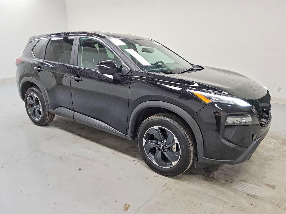 Photo 4 from auction – 2025 NISSAN ROGUE with VIN 5N1BT3BA4SC794456