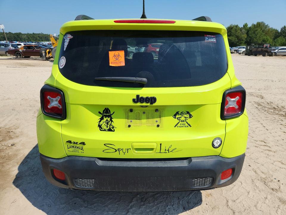 Photo 6 from auction – 2018 JEEP RENEGADE with VIN ZACCJBAB5JPH73094