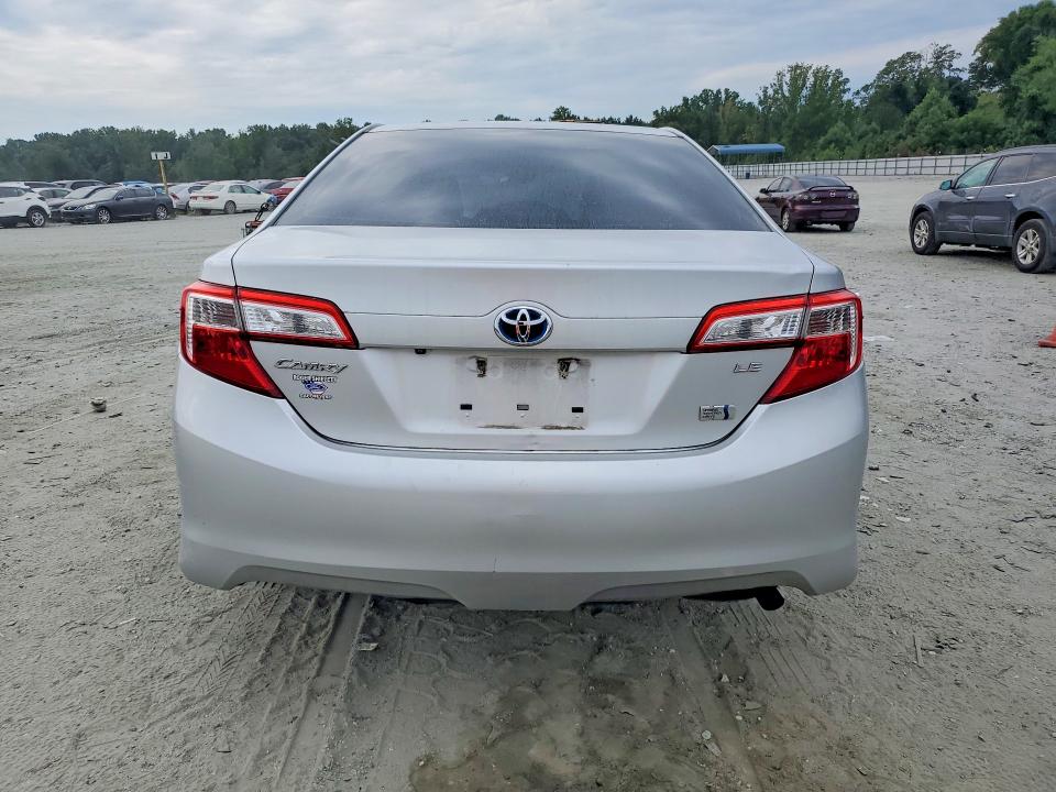 Photo 6 from auction – 2014 TOYOTA CAMRY HYBRID with VIN 4T1BD1FK8EU128610