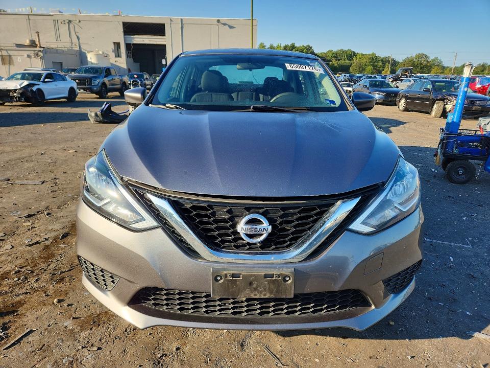 Photo 5 from auction – 2017 NISSAN SENTRA with VIN 3N1AB7APXHY341641