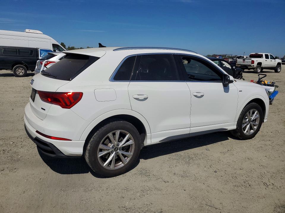 Photo 3 from auction – 2023 AUDI Q3 with VIN WA1DECF31P1096662