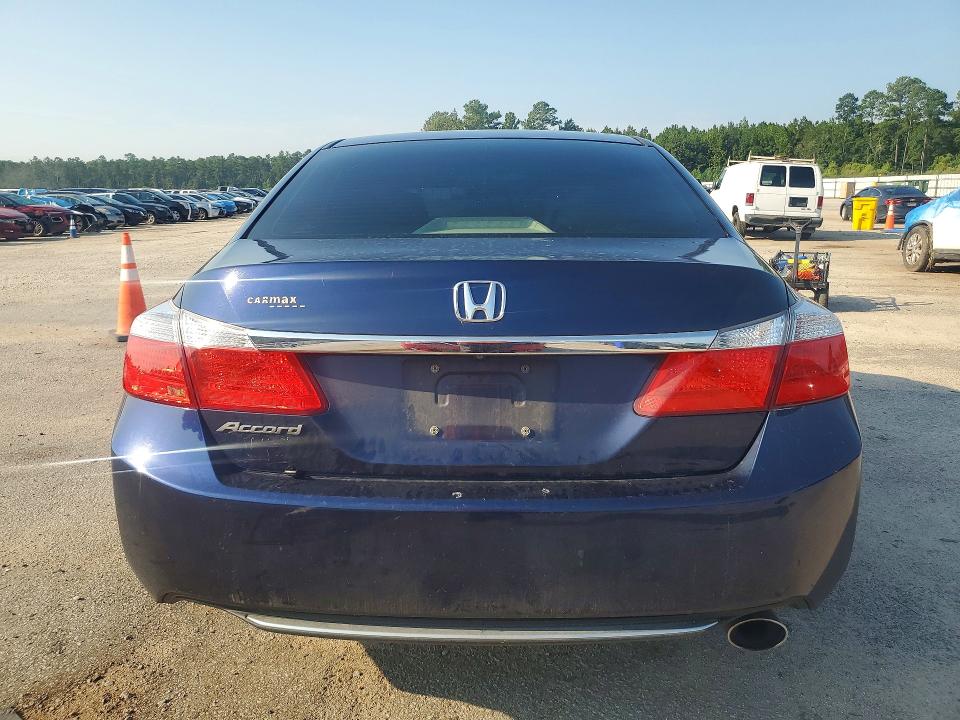 Photo 6 from auction – 2014 HONDA ACCORD with VIN 1HGCR2F39EA061950