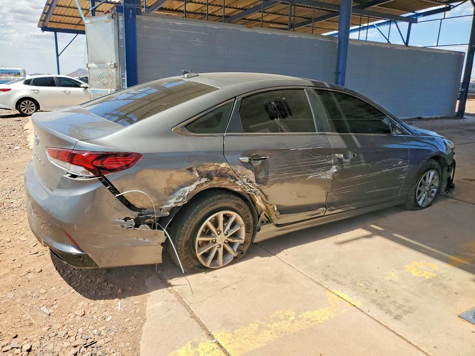 Photo 3 from auction – 2019 HYUNDAI SONATA with VIN 5NPE24AF1KH811824