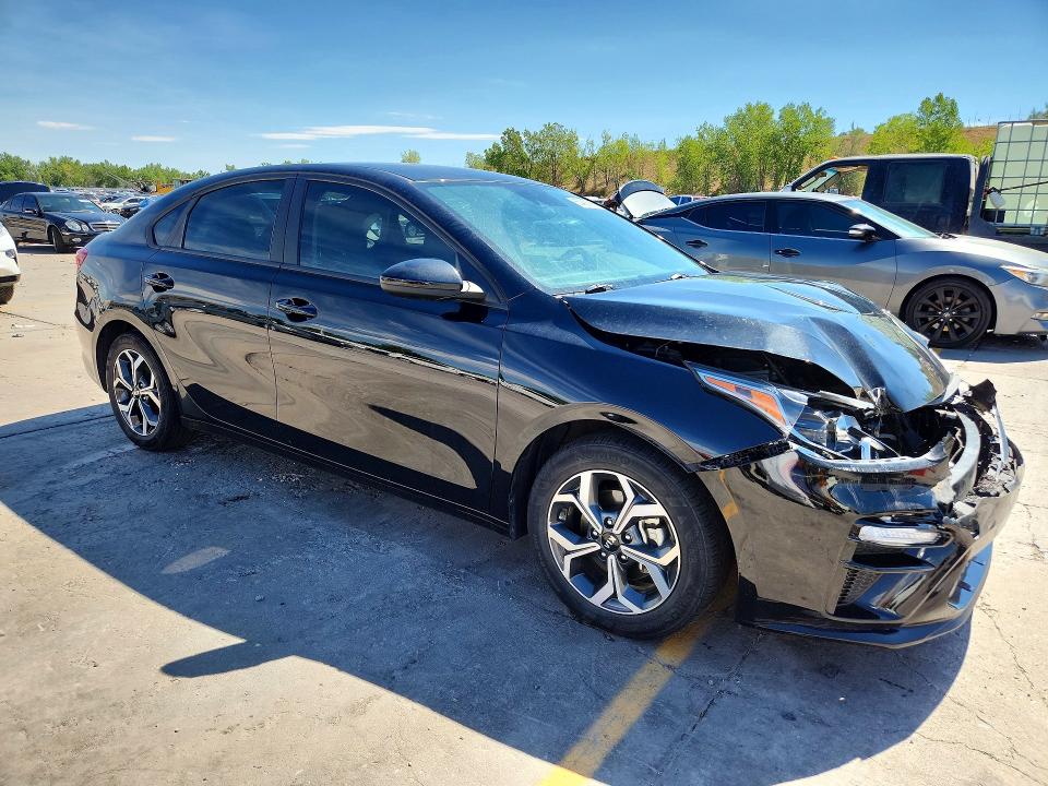 Photo 4 from auction – 2021 KIA FORTE with VIN 3KPF24AD2ME324481
