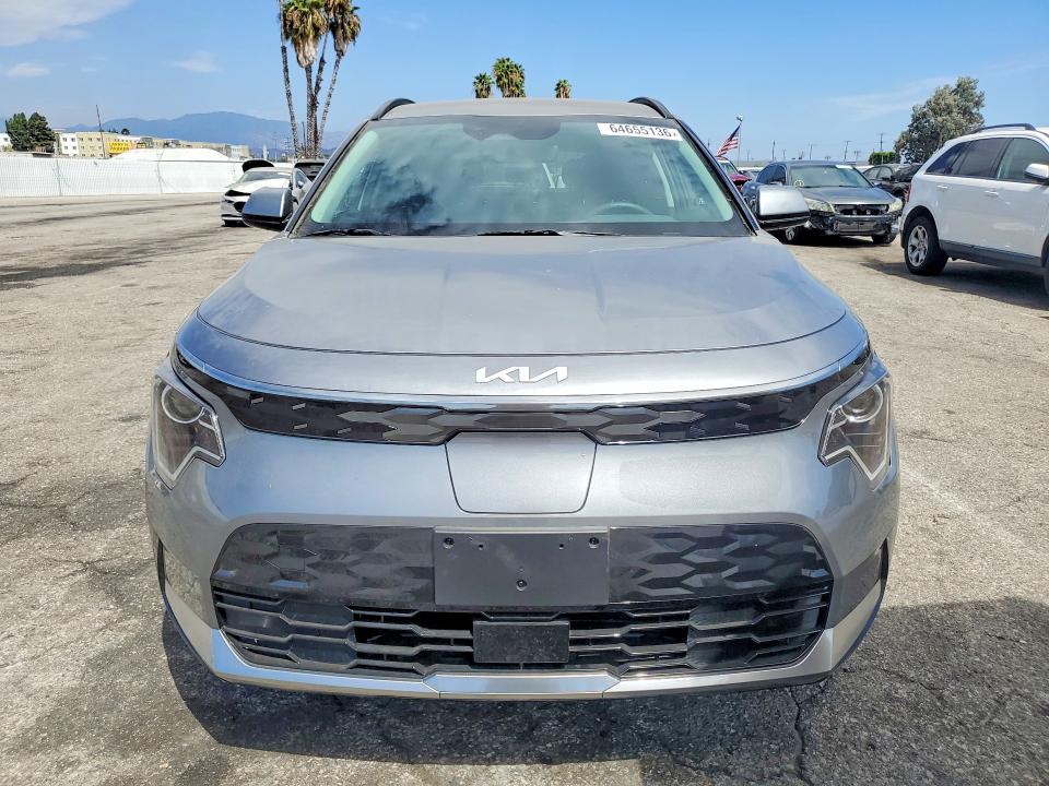 Photo 5 from auction – 2025 KIA NIRO EV with VIN KNDCR3L18S5145429