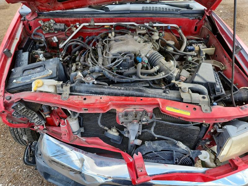 Photo 11 from auction – 2000 NISSAN FRONTIER with VIN 1N6ED27T3YC343379