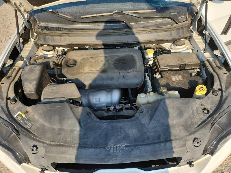 Снимка 12 от търг – 2019 JEEP CHEROKEE с VIN 1C4PJLLB6KD339254