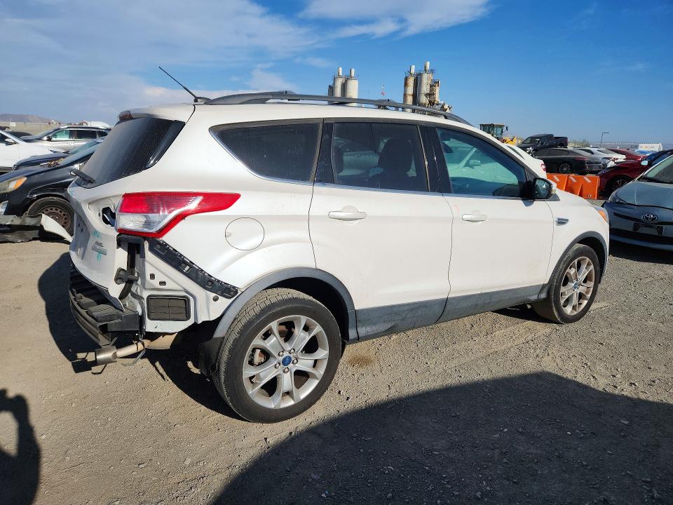 Photo 3 from auction – 2013 FORD ESCAPE with VIN 1FMCU0H94DUC97837