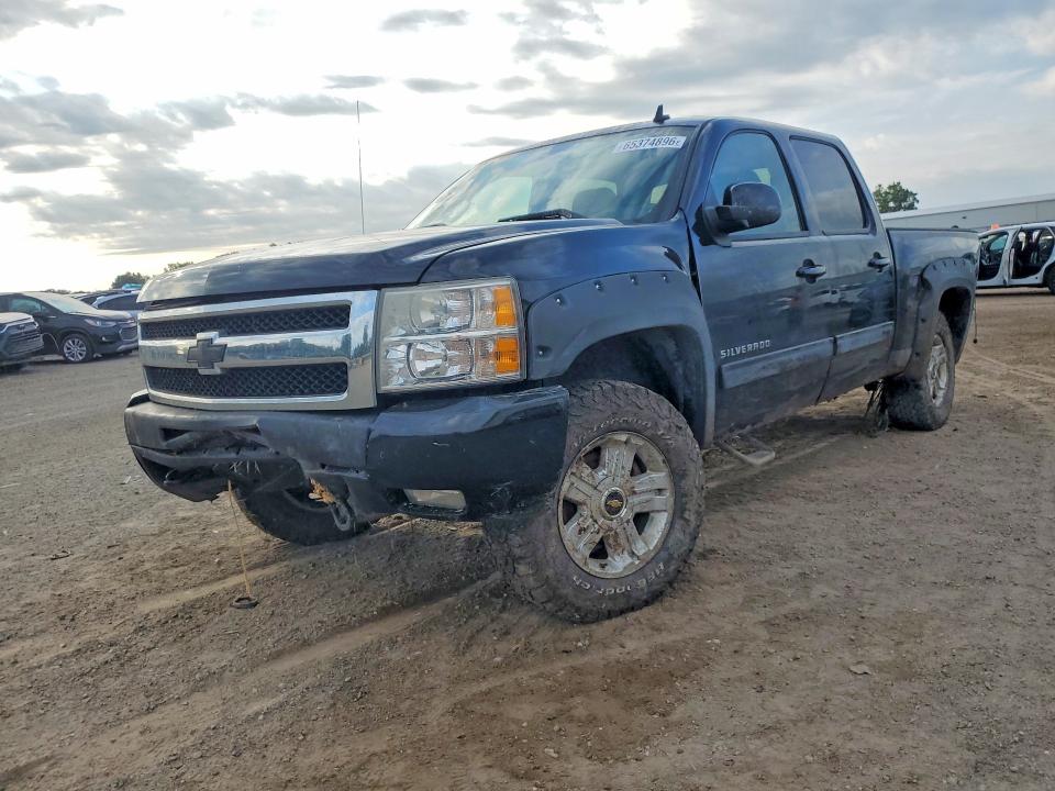 CHEVROLET SILVERADO 2010 with VIN 3GCRKTE32AG177930 - Photo from auction