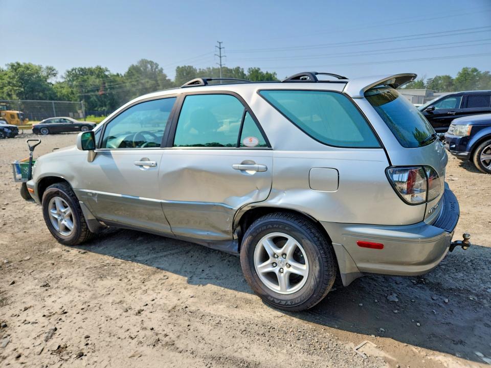 Photo 2 from auction – 2002 LEXUS RX with VIN JTJHF10U820243078