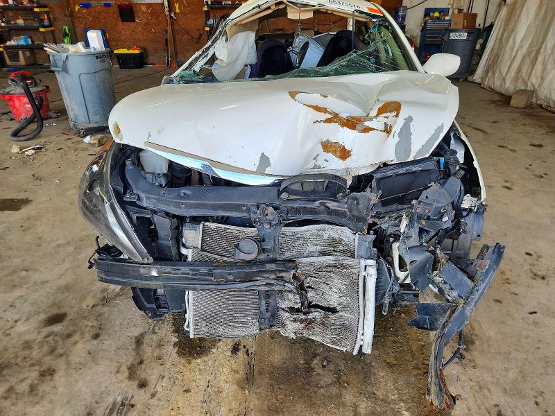 Photo 11 from auction – 2014 HYUNDAI SONATA with VIN 5NPEB4AC2EH893489