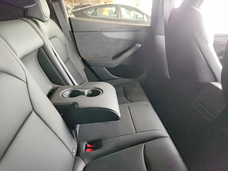 Photo 10 from auction – 2026 TESLA MODEL Y with VIN 7SAYGDEE2TF656879