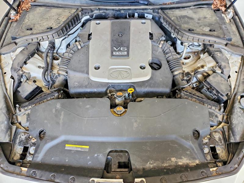 Photo 11 from auction – 2014 INFINITI Q50 with VIN JN1BV7AR6EM694275