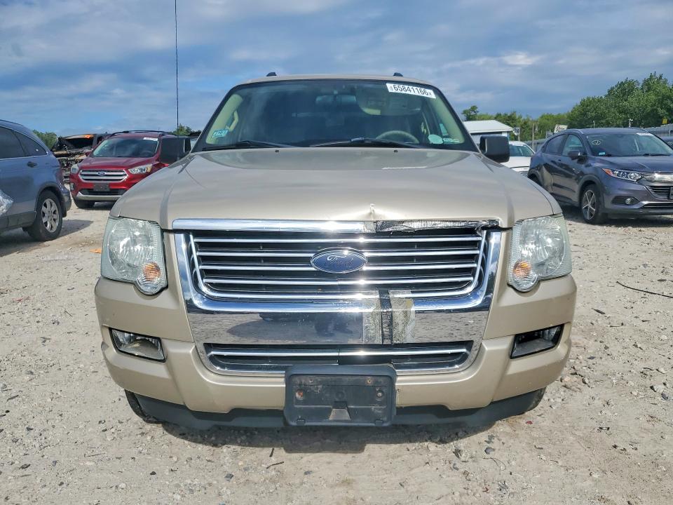Photo 5 from auction – 2007 FORD EXPLORER with VIN 1FMEU73E27UB66870