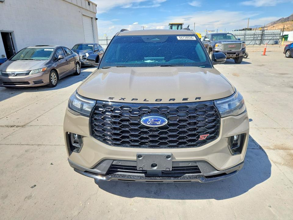 Photo 5 from auction – 2026 FORD EXPLORER with VIN 1FMWK8GC2TGA47332
