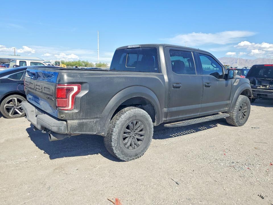 Photo 3 from auction – 2019 FORD F150 with VIN 1FTFW1RG9KFA81076