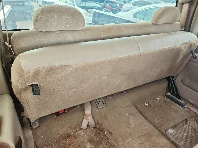 Photo 10 from auction – 2002 CHEVROLET SILVERADO with VIN 1GCHK29162E193880