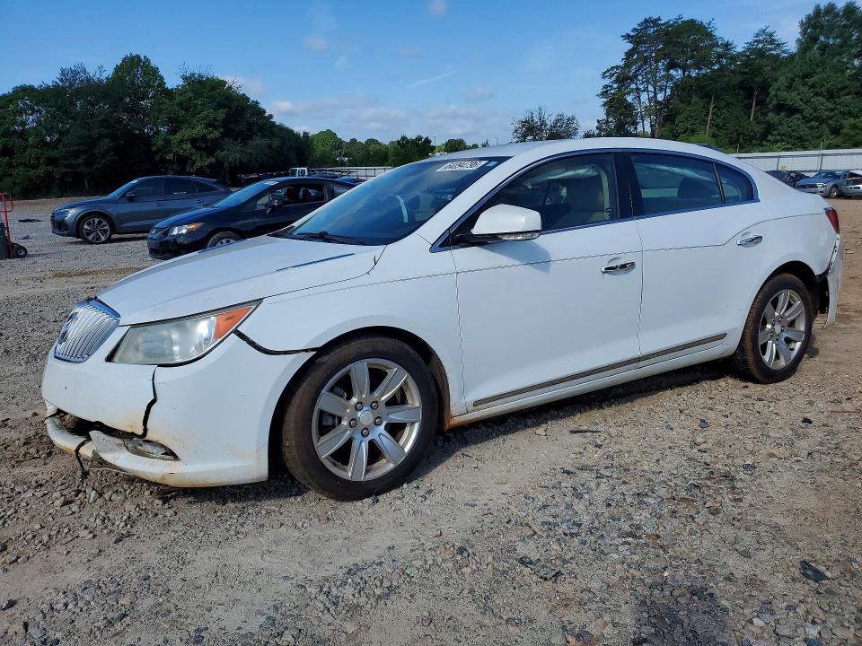 BUICK LACROSSE 2011 with VIN 1G4GC5EDXBF226699 - Photo from auction