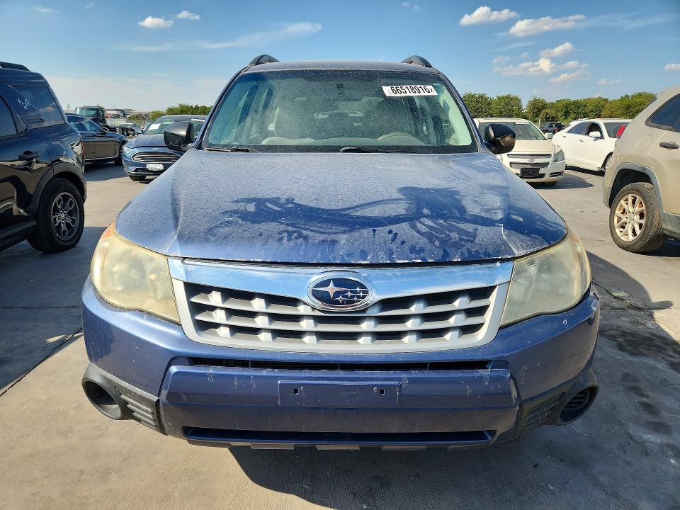 Снимка 5 от търг – 2013 SUBARU FORESTER с VIN JF2SHABC9DH422386