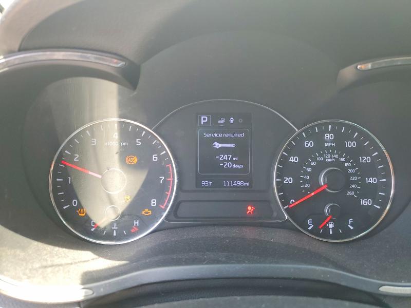 Photo 9 from auction – 2018 KIA FORTE with VIN 3KPFK4A77JE271671