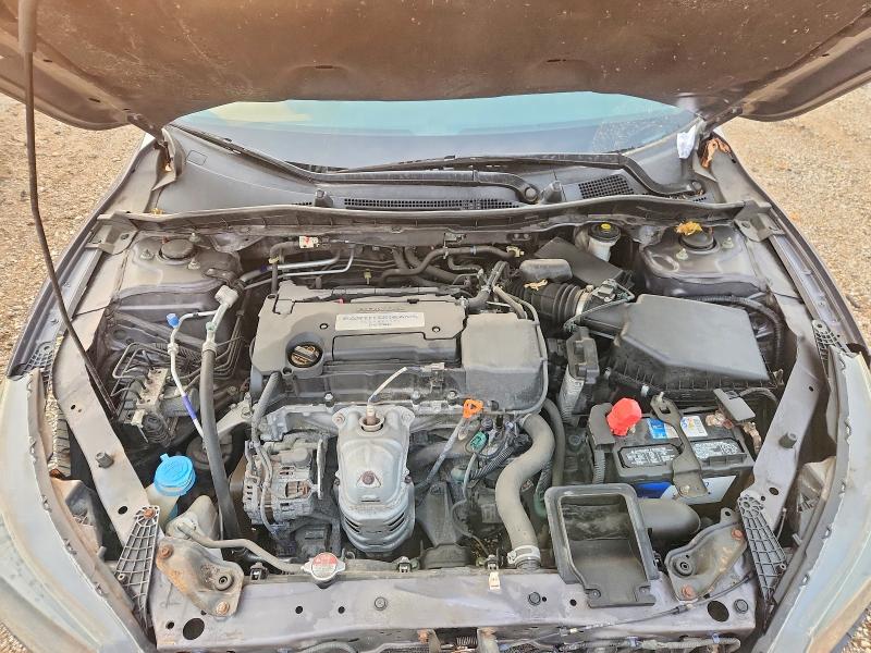 Photo 11 from auction – 2014 HONDA ACCORD with VIN 1HGCR2F30EA156834