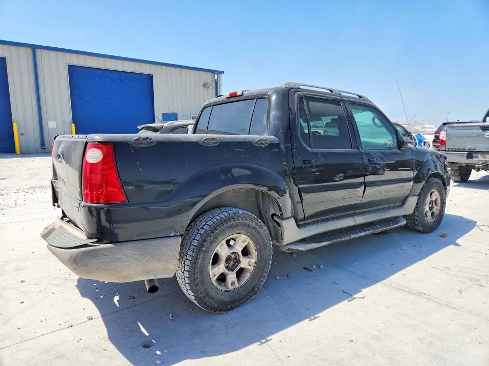 Photo 3 from auction – 2003 FORD EXPLORER SPORT TRAC with VIN 1FMZU67E73UA33151