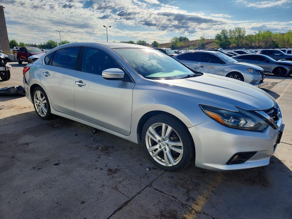 Снимка 4 от търг – 2016 NISSAN ALTIMA с VIN 1N4BL3AP8GC150384