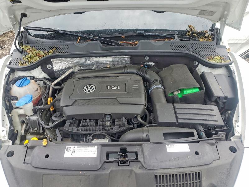 Photo 11 from auction – 2016 VOLKSWAGEN BEETLE with VIN 3VWS17AT2GM633238