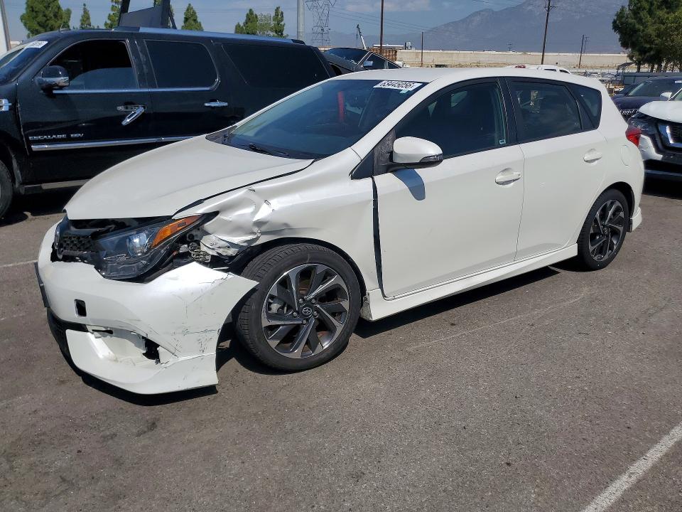 2016 SCION IM