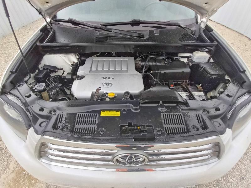 Photo 12 from auction – 2010 TOYOTA HIGHLANDER with VIN 5TDDK3EH0AS005628