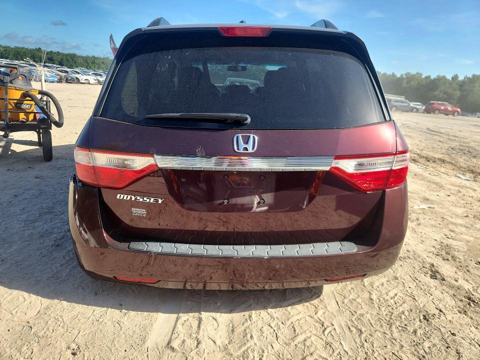 Photo 6 from auction – 2011 HONDA ODYSSEY with VIN 5FNRL5H63BB079382