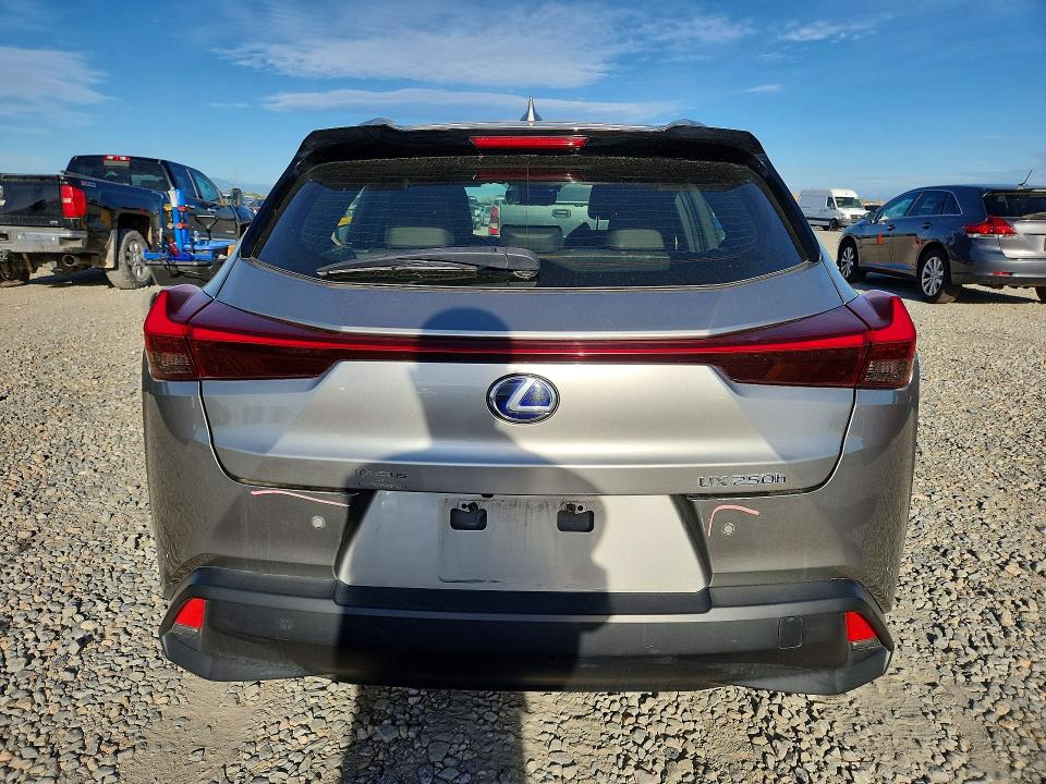 Zdjęcie 6 z aukcji – 2021 LEXUS UX z VIN JTHP9JBH8M2044933