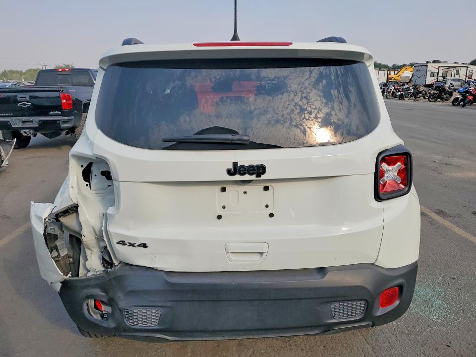 Photo 6 from auction – 2023 JEEP RENEGADE with VIN ZACNJDE14PPP19376
